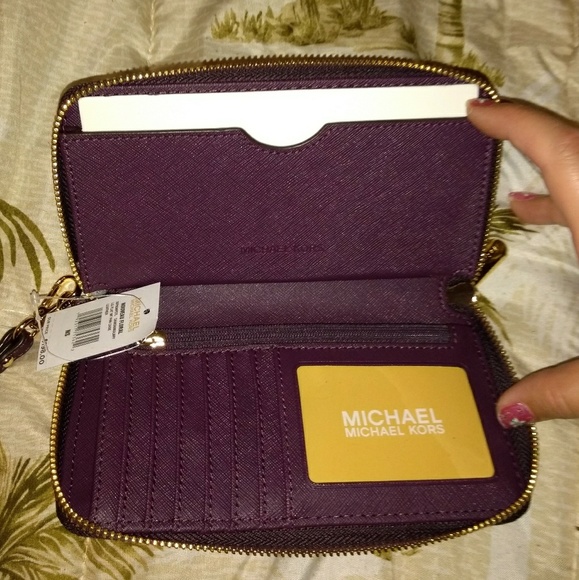 Michael Kors wallet - Picture 6 of 6